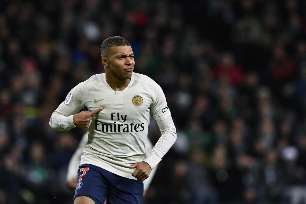 西媒：拉波尔塔涉嫌诈骗10万欧被传唤，受害者仅收回1.25万欧